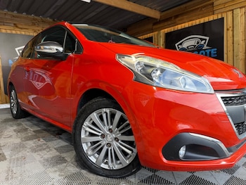 Used Peugeot 208 2016 for sale - 77400890: Photo