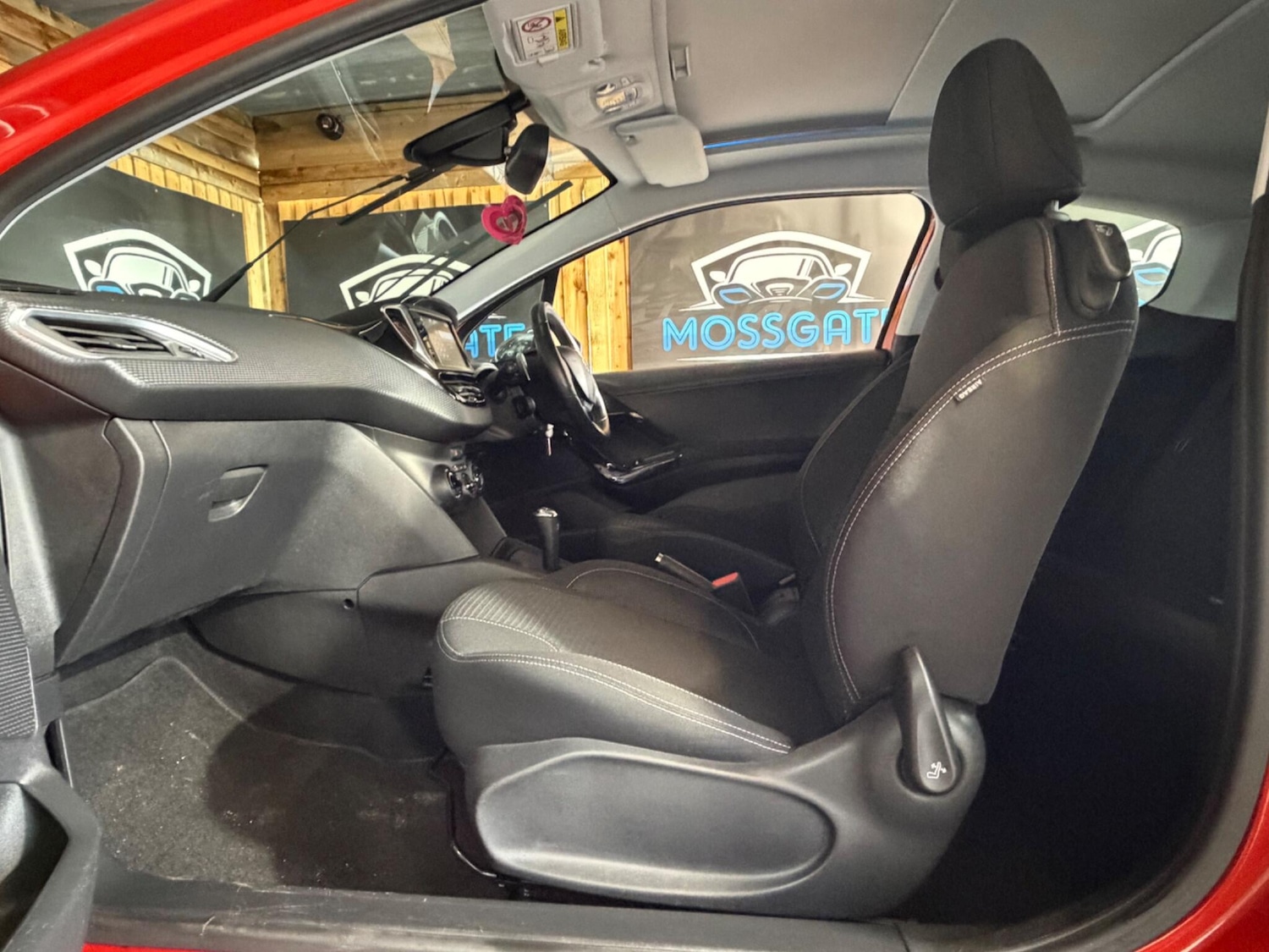 Used Peugeot 208 2016 for sale - 77400890: Photo 35