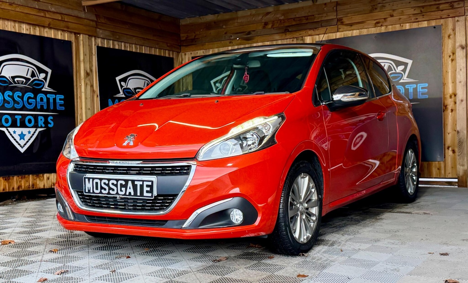 Used Peugeot 208 2016 for sale - 77400890: Photo 7