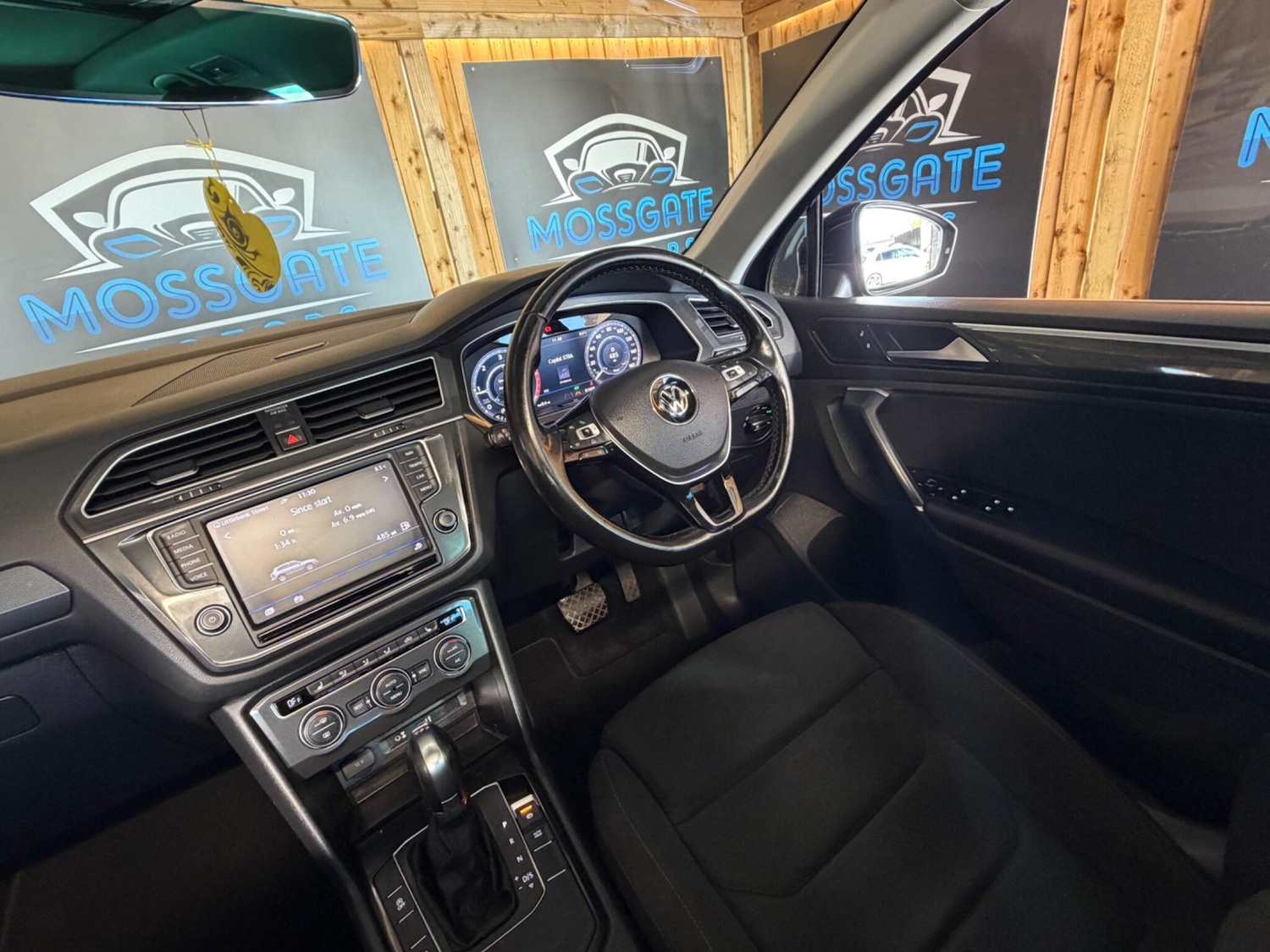 Used Volkswagen Tiguan 2017 for sale - 78220110: Photo 16