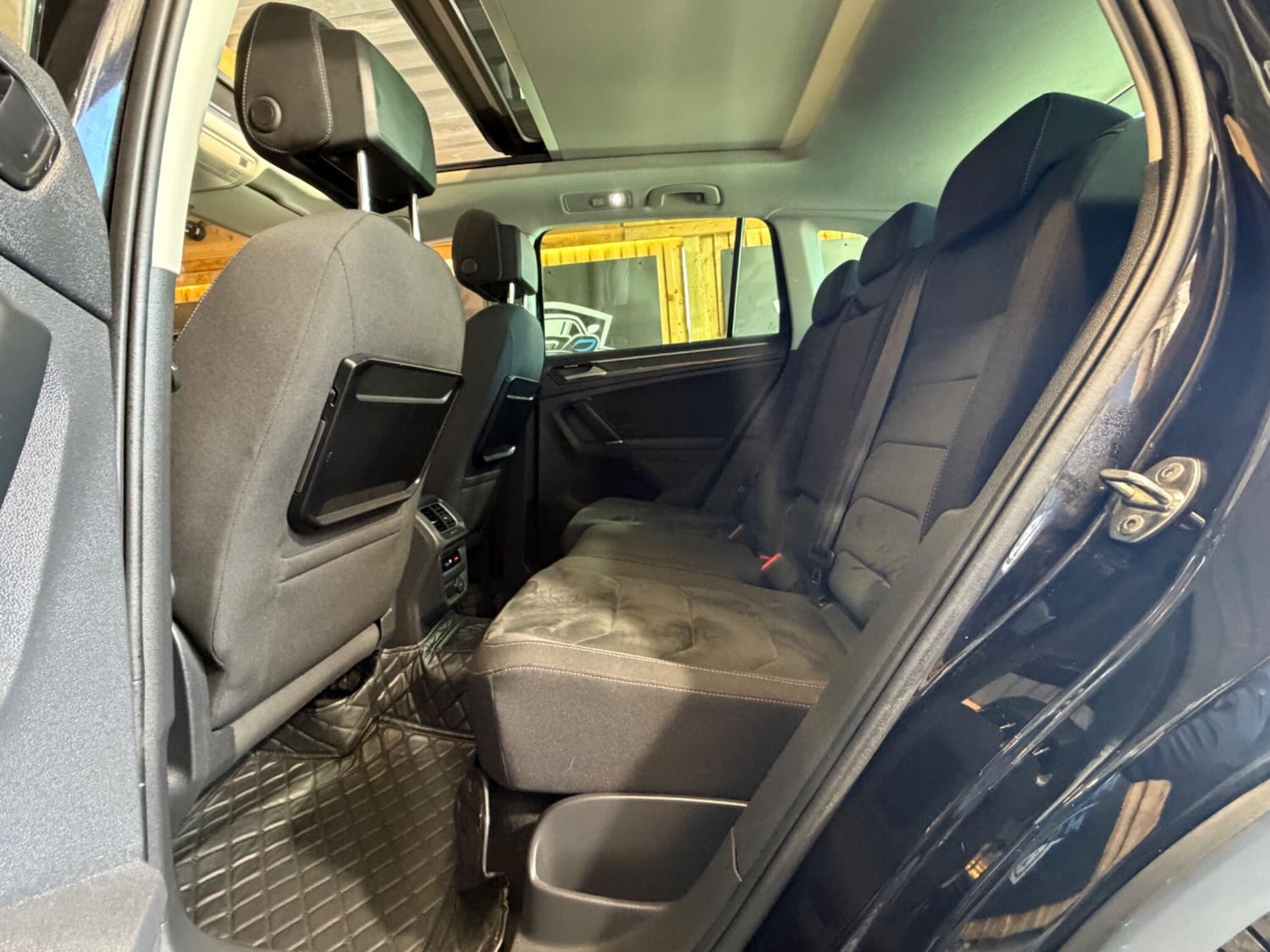 Used Volkswagen Tiguan 2017 for sale - 78220110: Photo 21