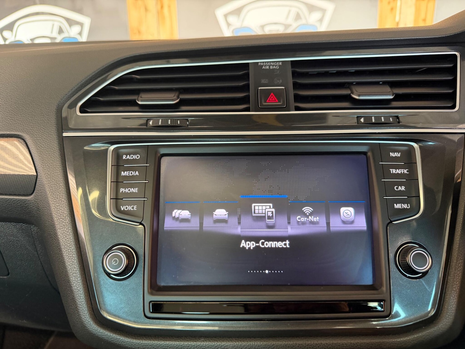 Used Volkswagen Tiguan 2017 for sale - 78220110: Photo 27