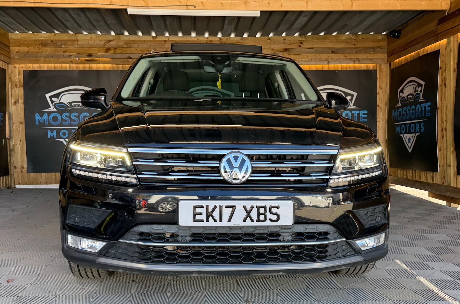 Used Volkswagen Tiguan 2017 for sale - 78220110: Photo 8