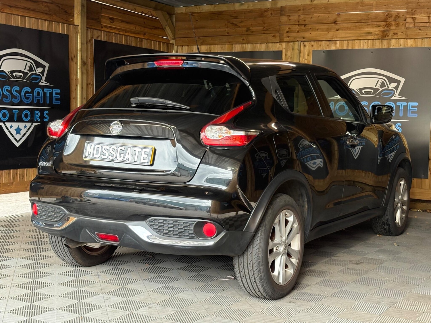 Used Nissan Juke 2014 for sale - 76689437: Photo 10