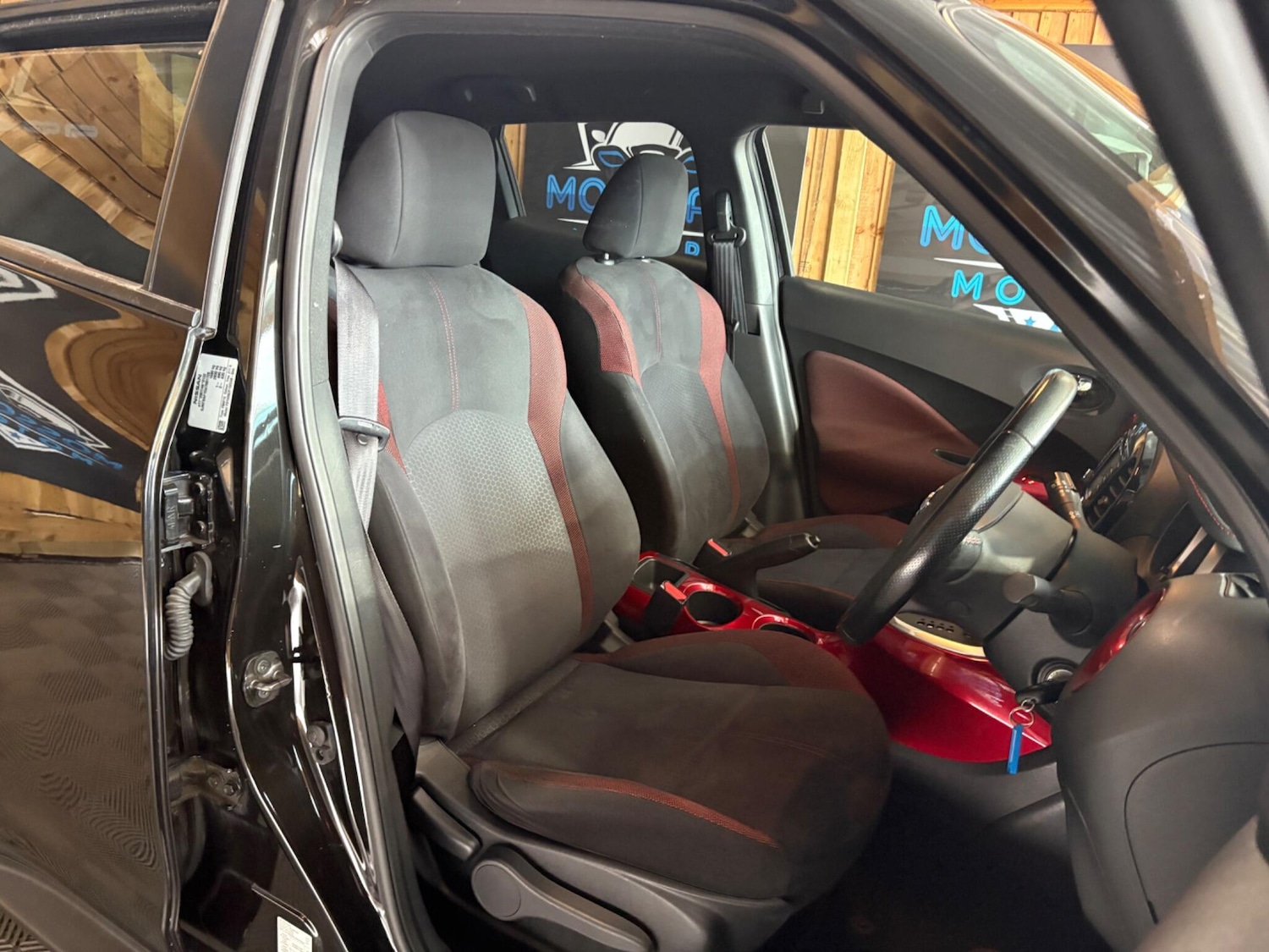 Used Nissan Juke 2014 for sale - 76689437: Photo 13