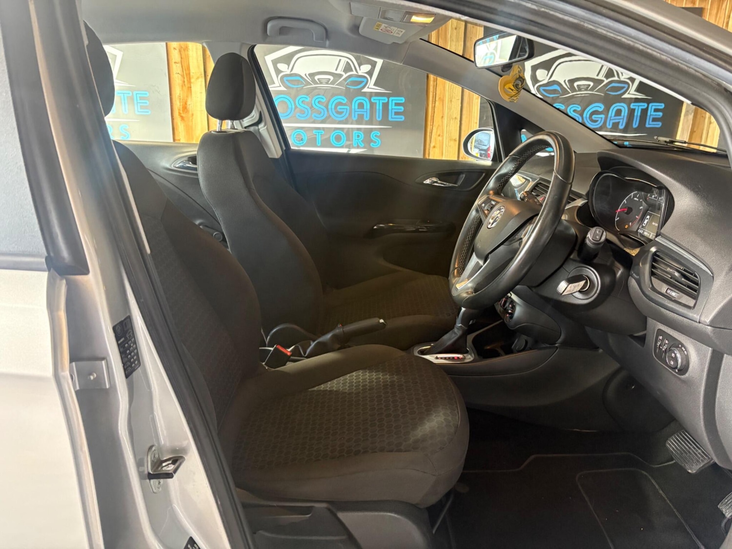 Used Vauxhall Corsa for sale - 77266601: Photo 11