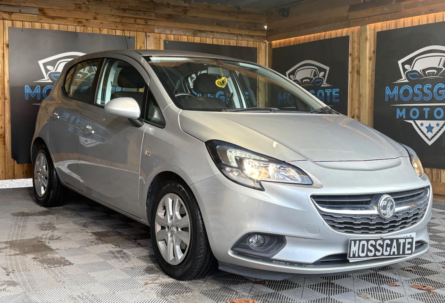 Used Vauxhall Corsa for sale - 77266601: Photo 3