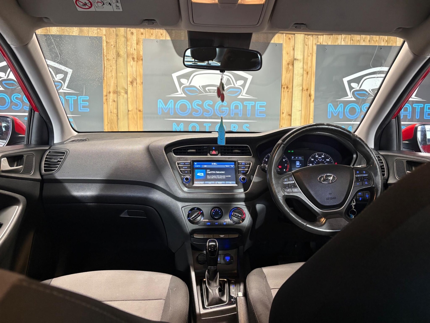 Used Hyundai i20 2019 for sale - 76990279: Photo 11