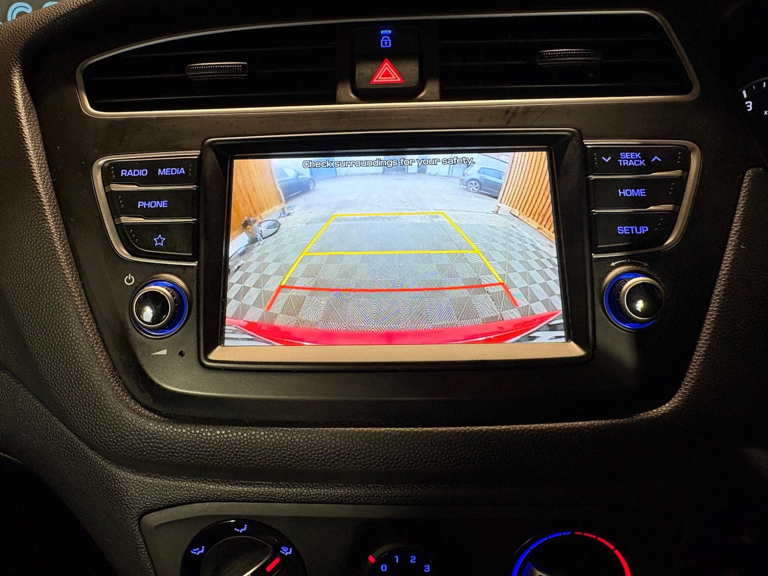 Used Hyundai i20 2019 for sale - 76990279: Photo 25