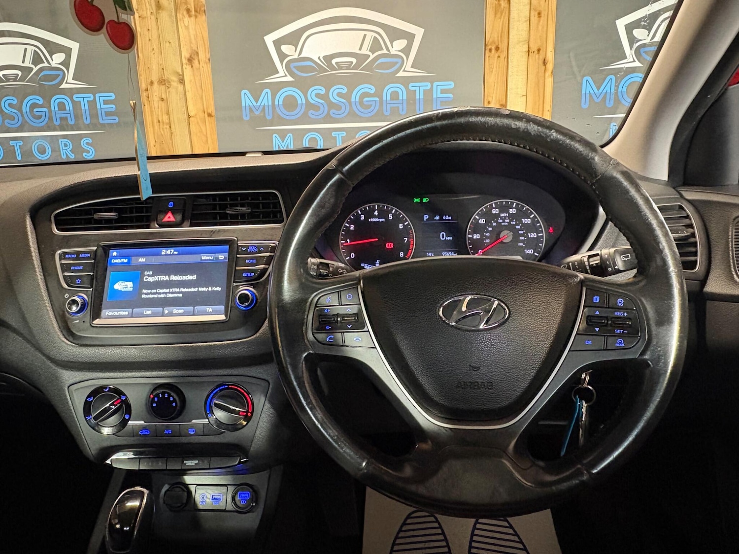 Used Hyundai i20 2019 for sale - 76990279: Photo 29