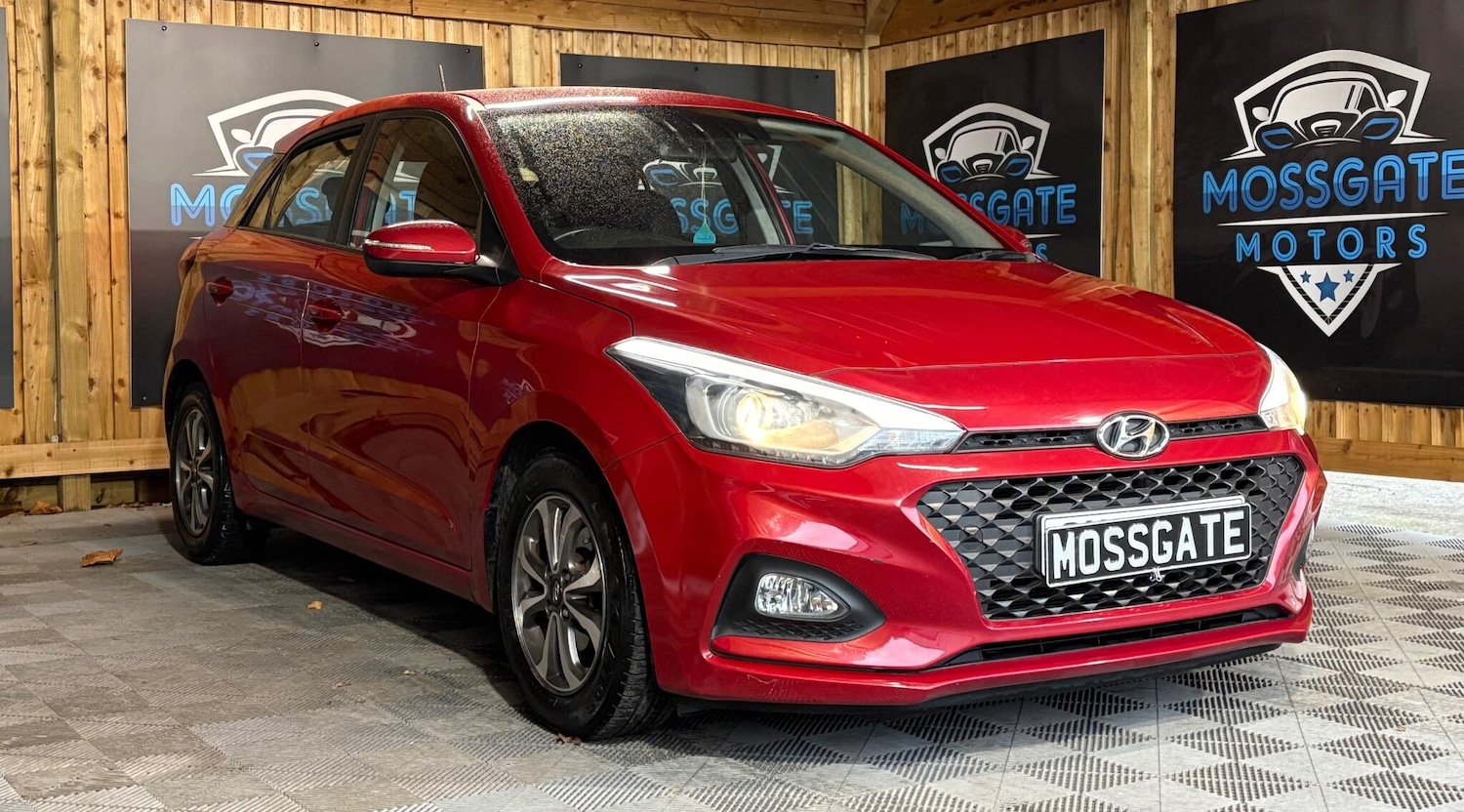 Used Hyundai i20 2019 for sale - 76990279: Photo 3