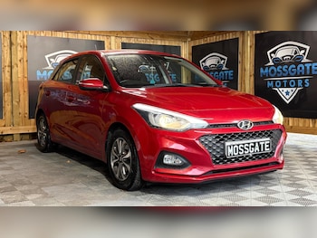 Used Hyundai i20 2019 for sale - 76990279: Photo