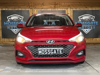 Used Hyundai i20 2019 for sale - 76990279: Photo