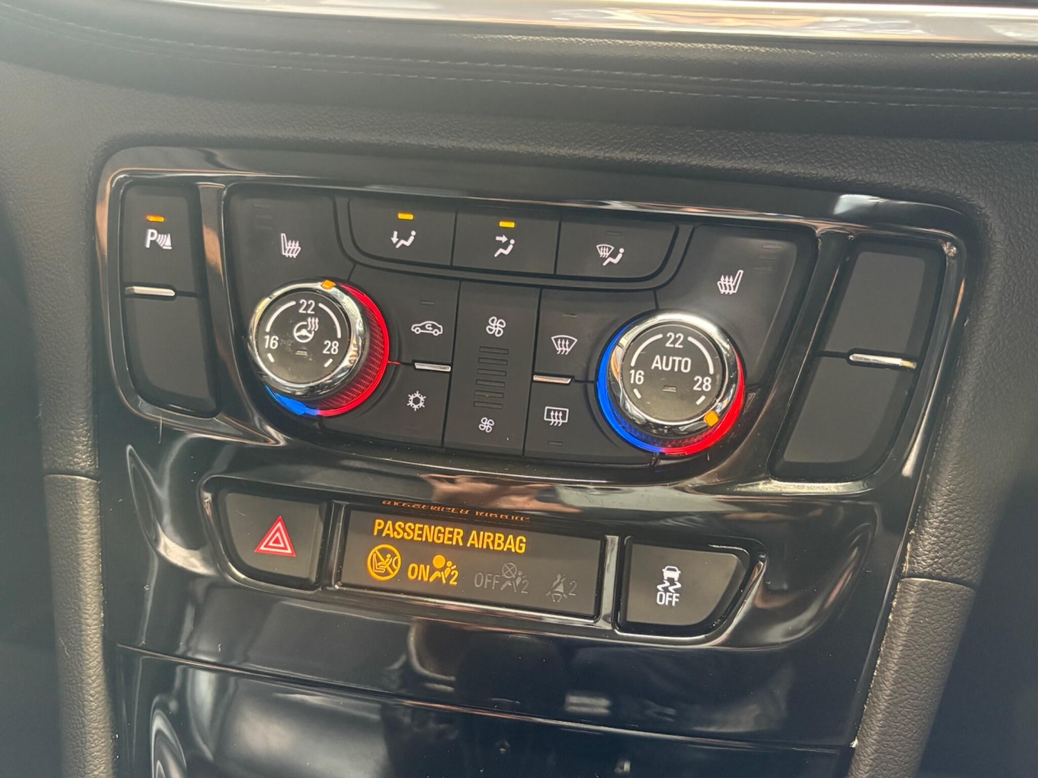 Used Vauxhall Mokka X for sale - 78085704: Photo 19