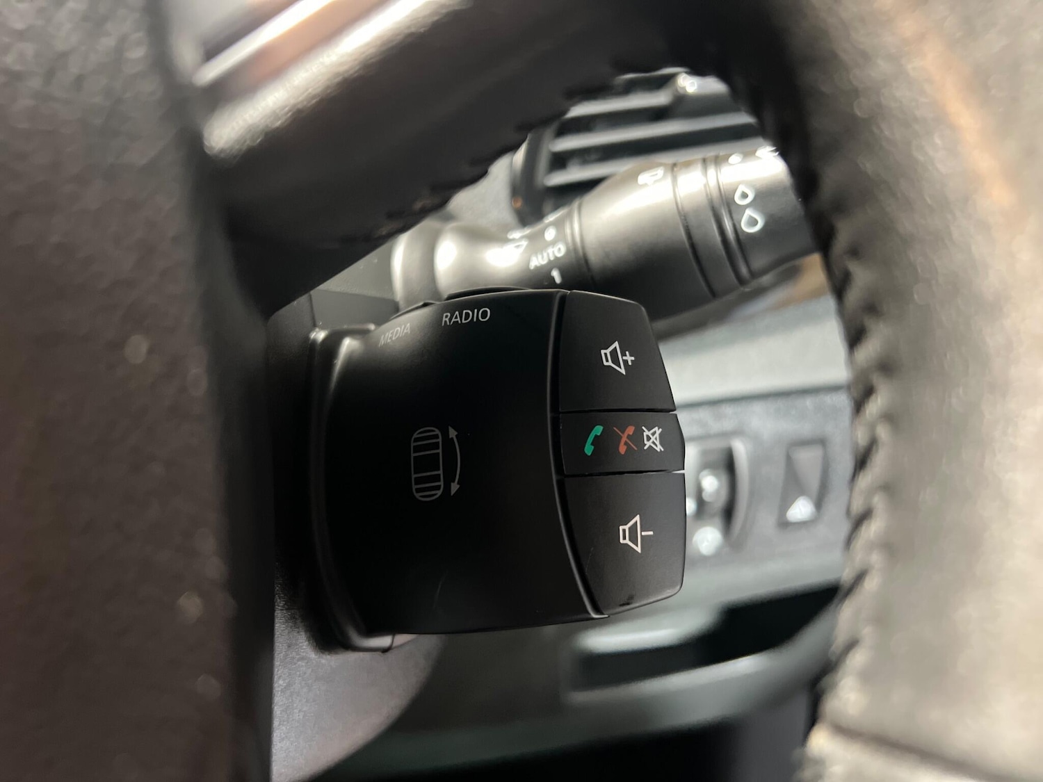 Used Renault Scenic 2012 for sale - 76561438: Photo 18