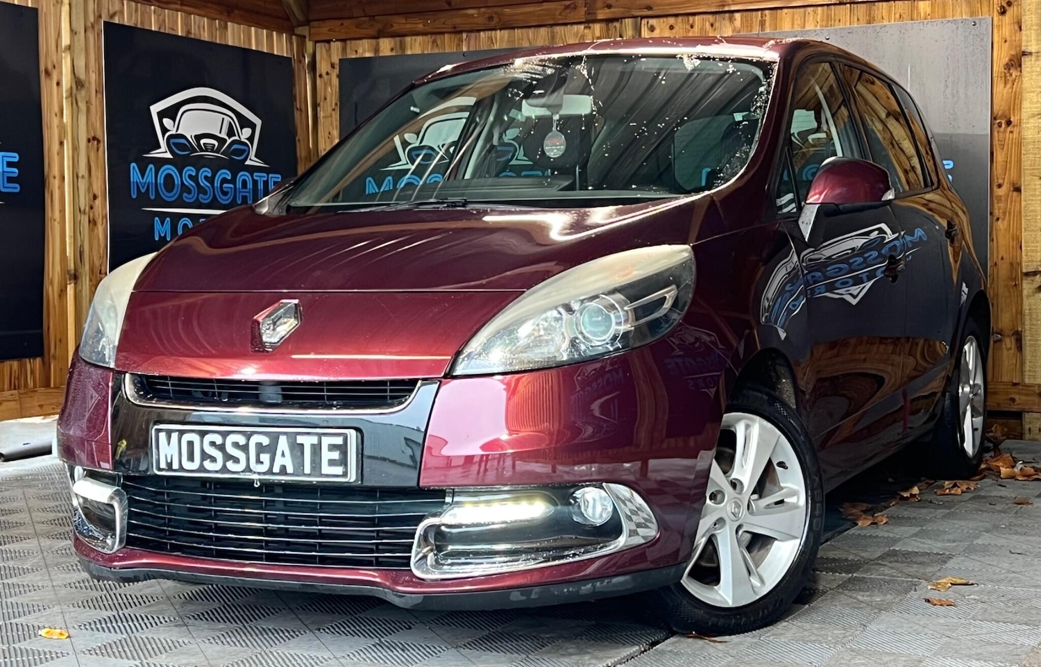 Used Renault Scenic 2012 for sale - 76561438: Photo 5