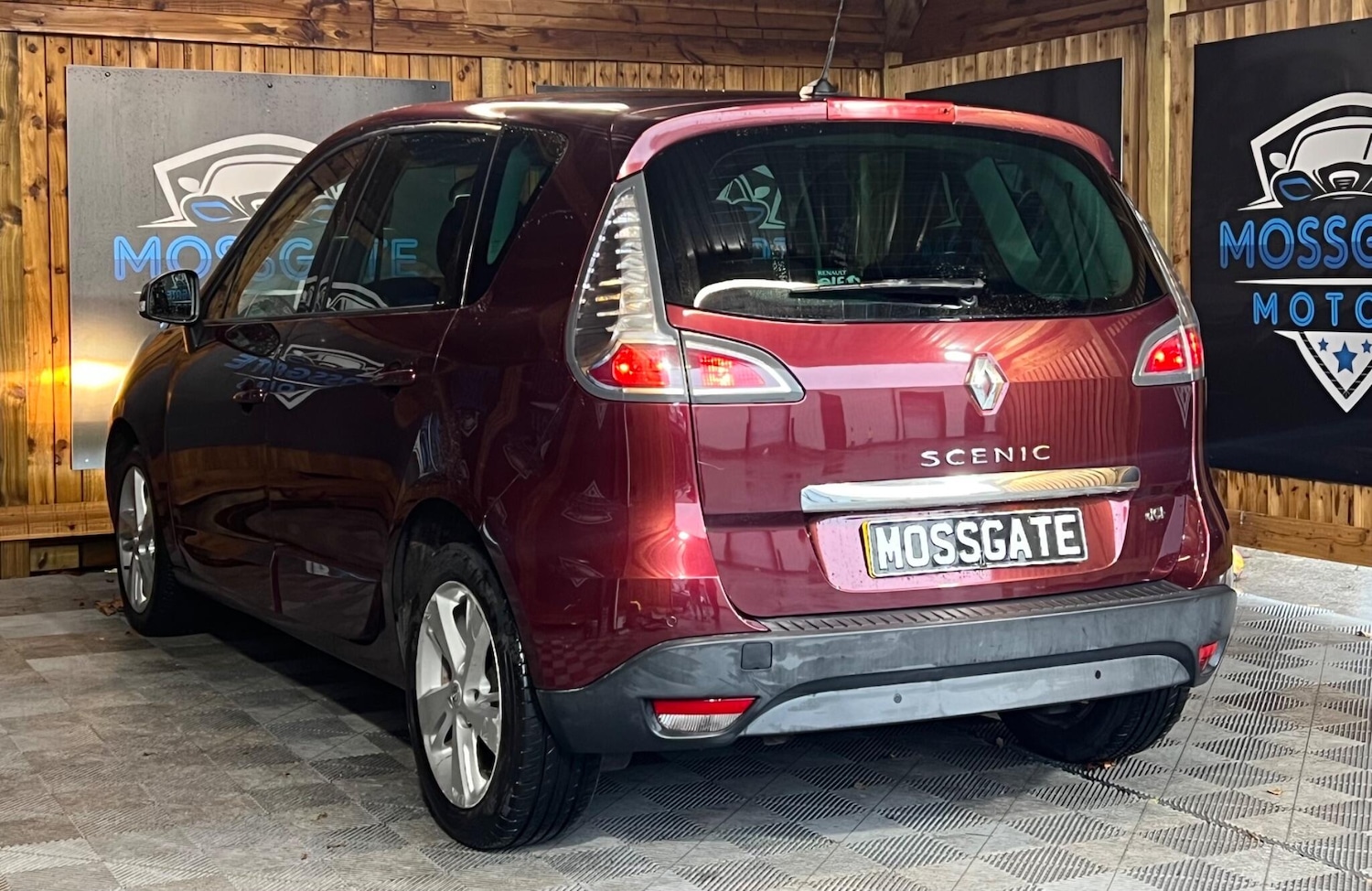 Used Renault Scenic 2012 for sale - 76561438: Photo 9