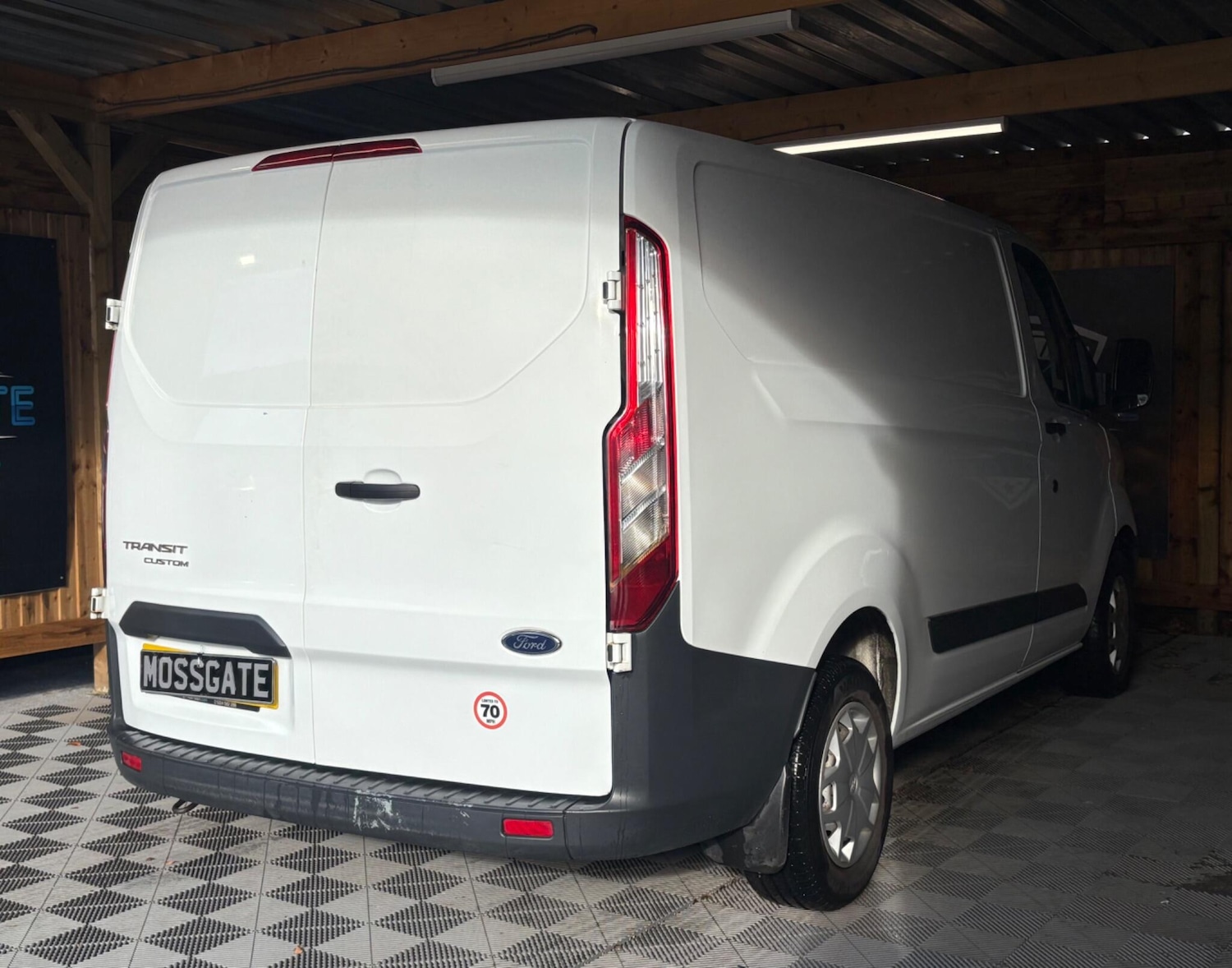 Used Ford Transit Custom 2017 for sale - 76499605: Photo 10