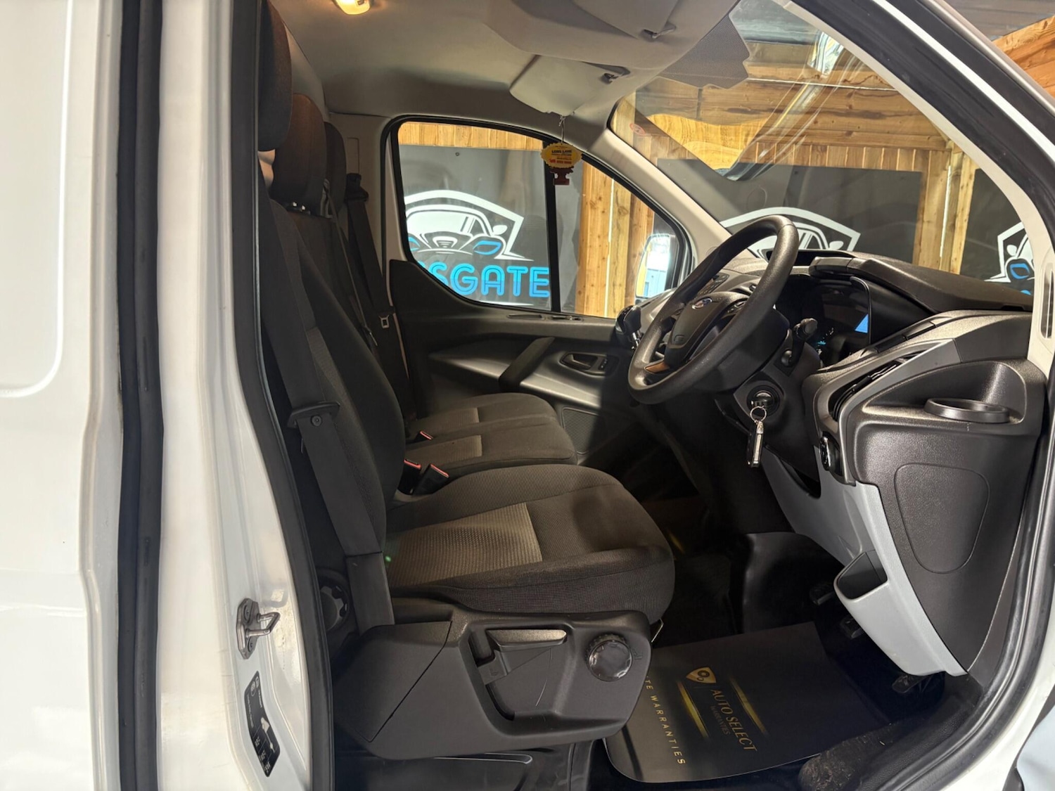 Used Ford Transit Custom 2017 for sale - 76499605: Photo 13