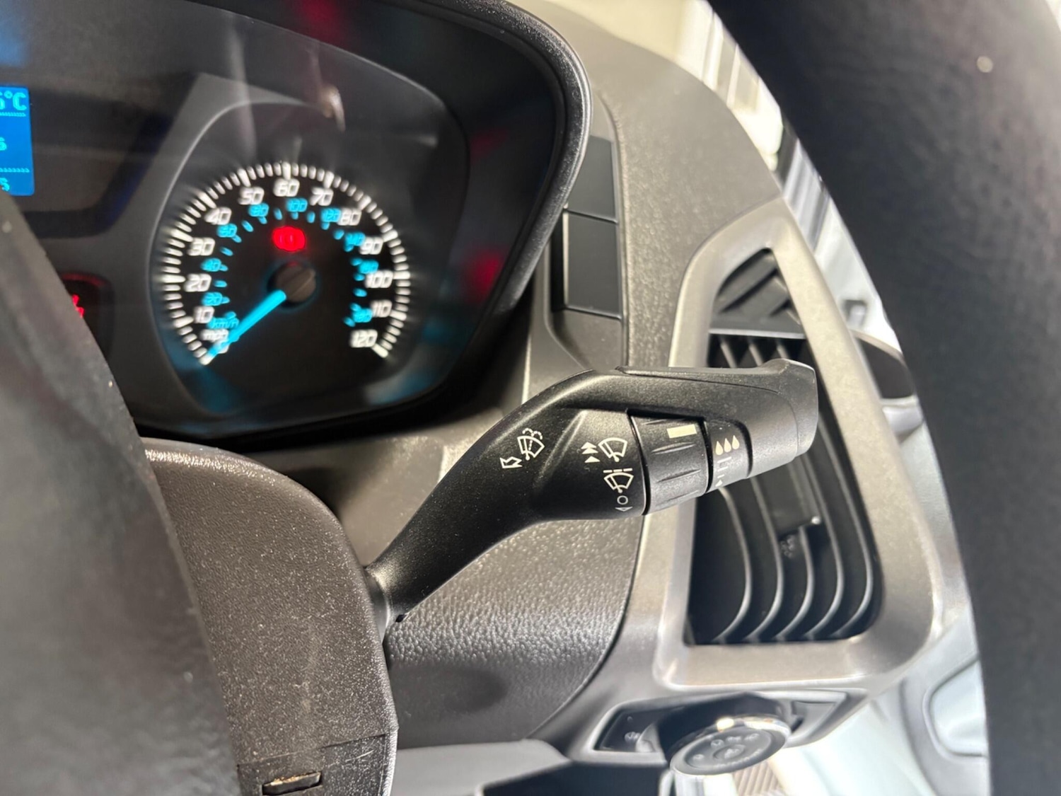 Used Ford Transit Custom 2017 for sale - 76499605: Photo 32