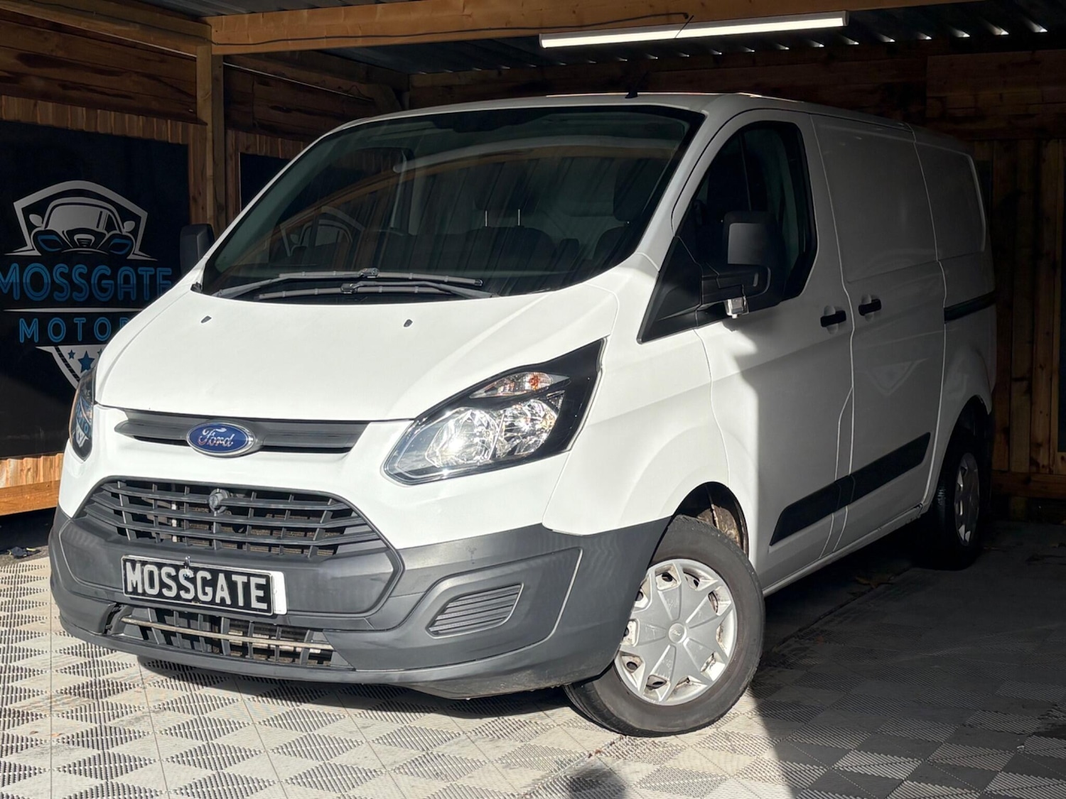 Used Ford Transit Custom 2017 for sale - 76499605: Photo 5
