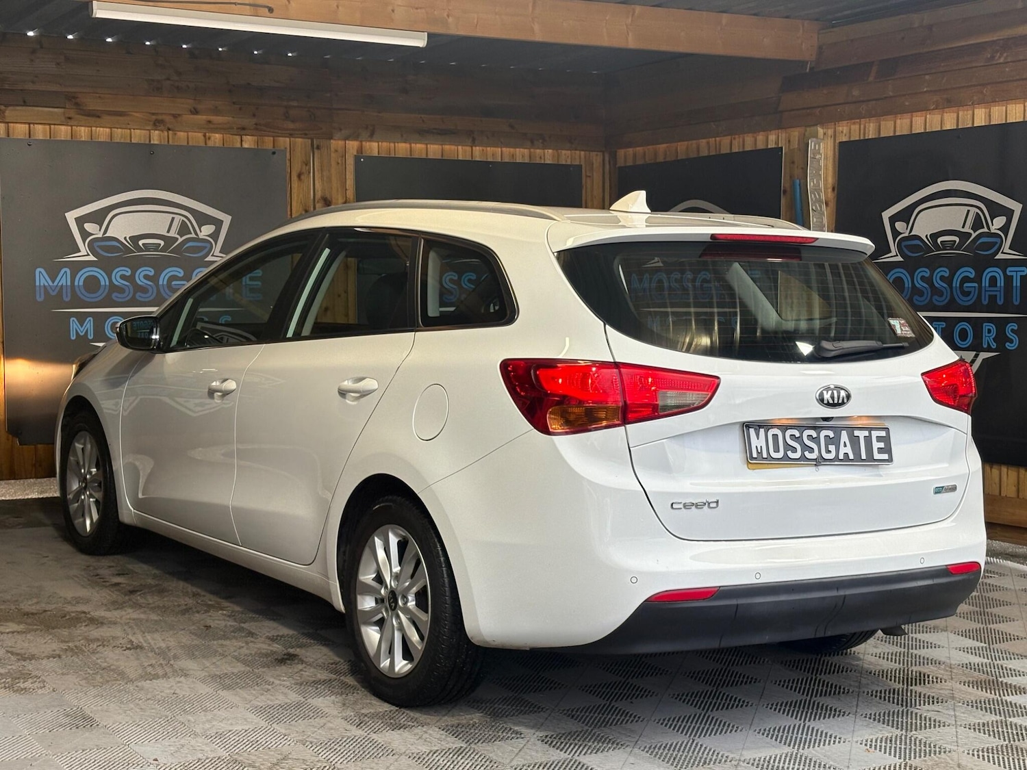 Used Kia Ceed 2017 for sale - 77119729: Photo 8