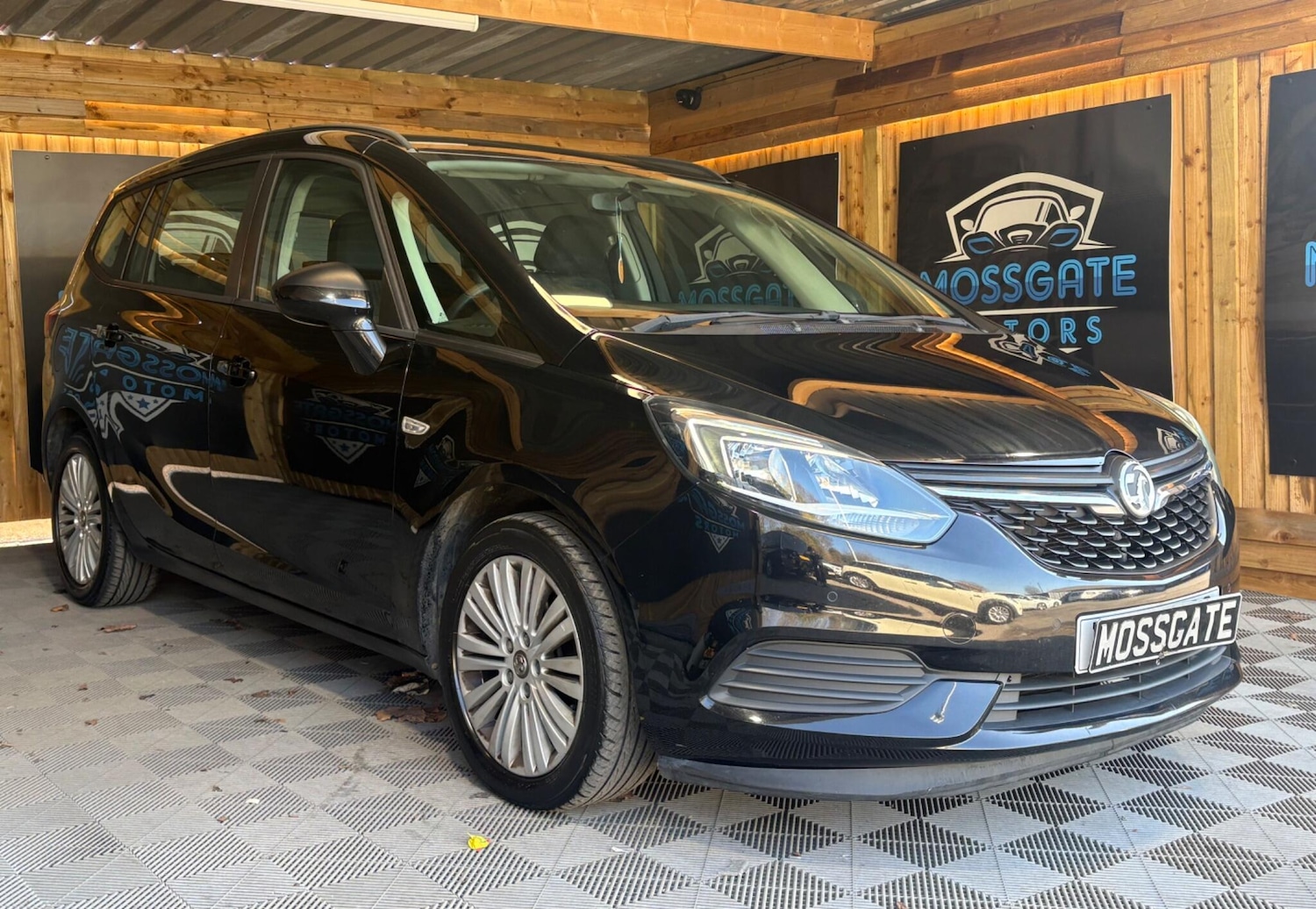 Used Vauxhall Zafira Tourer for sale - 77783912: Photo 3