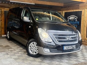 Hyundai i800 feature image