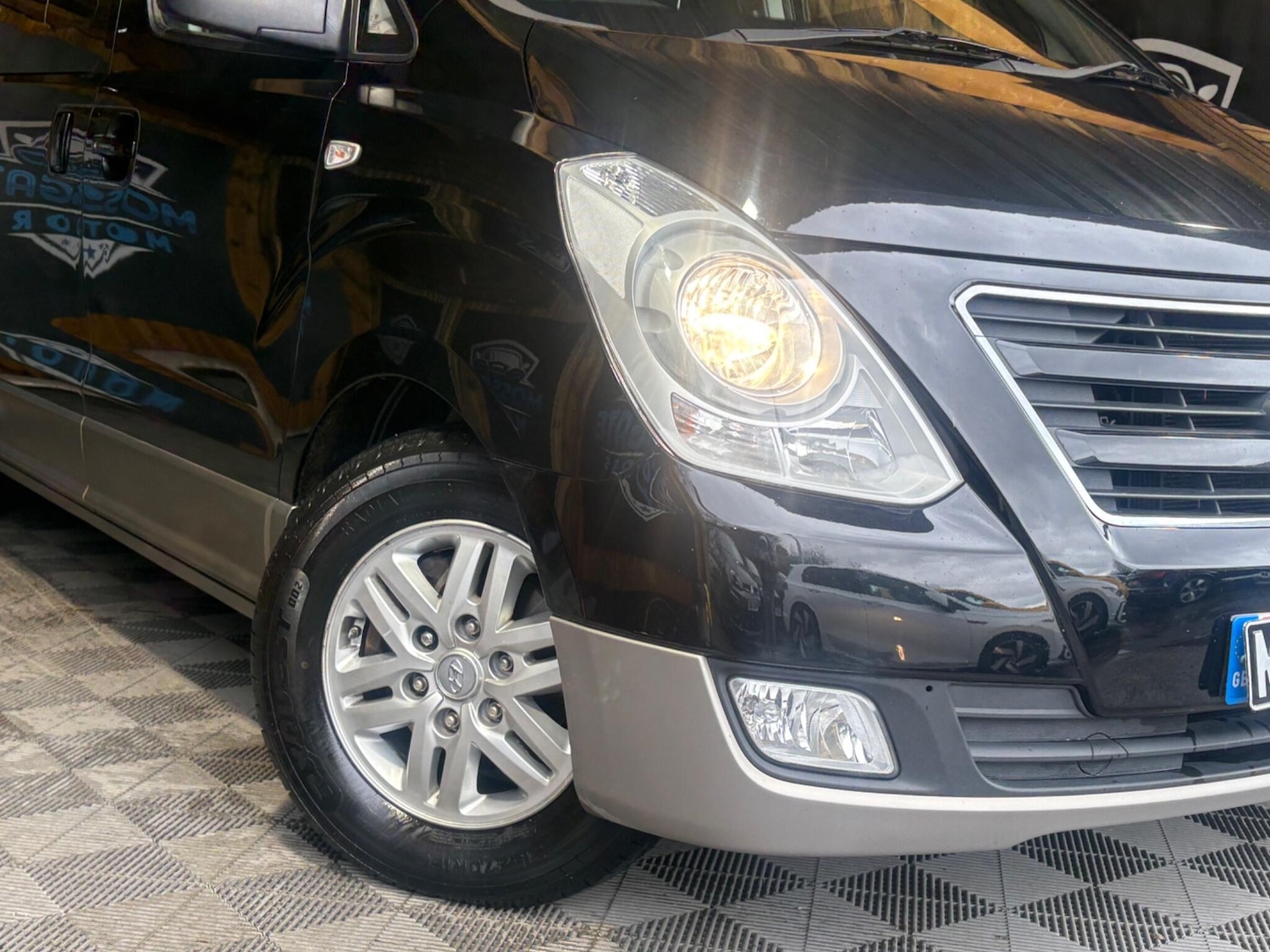 Used Hyundai i800 2018 for sale - 78034025: Photo 2