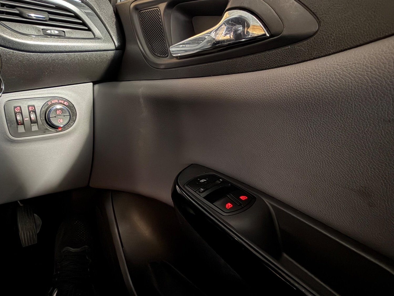 Used Vauxhall Corsa for sale - 77924837: Photo 20