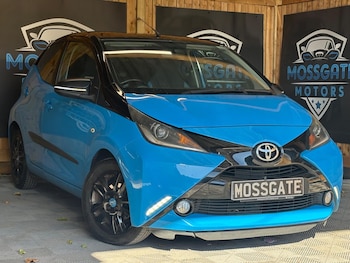 (16) - 1.0 VVT-i x-cite x-shift Euro 6 5dr