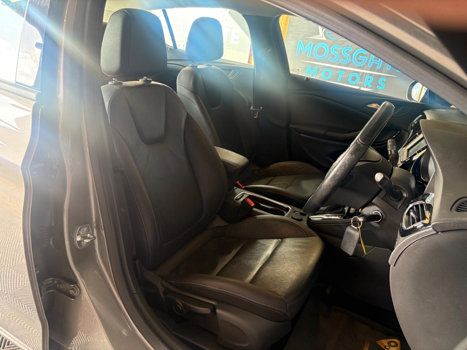 Used Vauxhall Astra 2017 for sale - 78019026: Photo 12