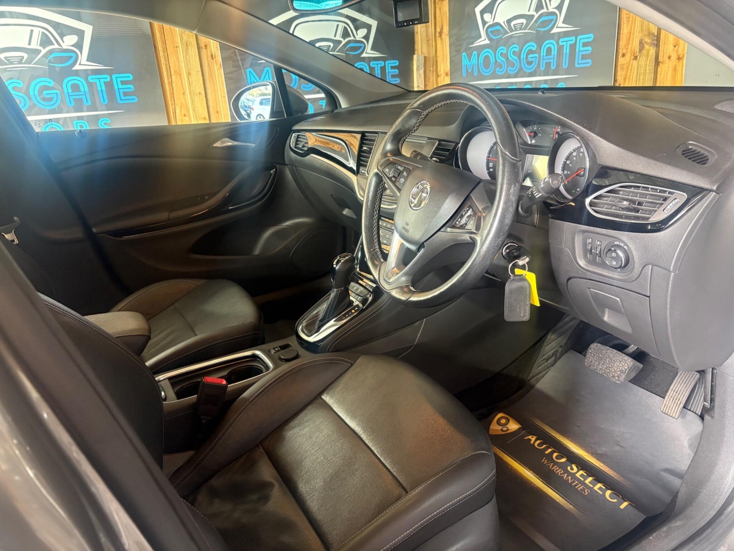 Used Vauxhall Astra 2017 for sale - 78019026: Photo 13