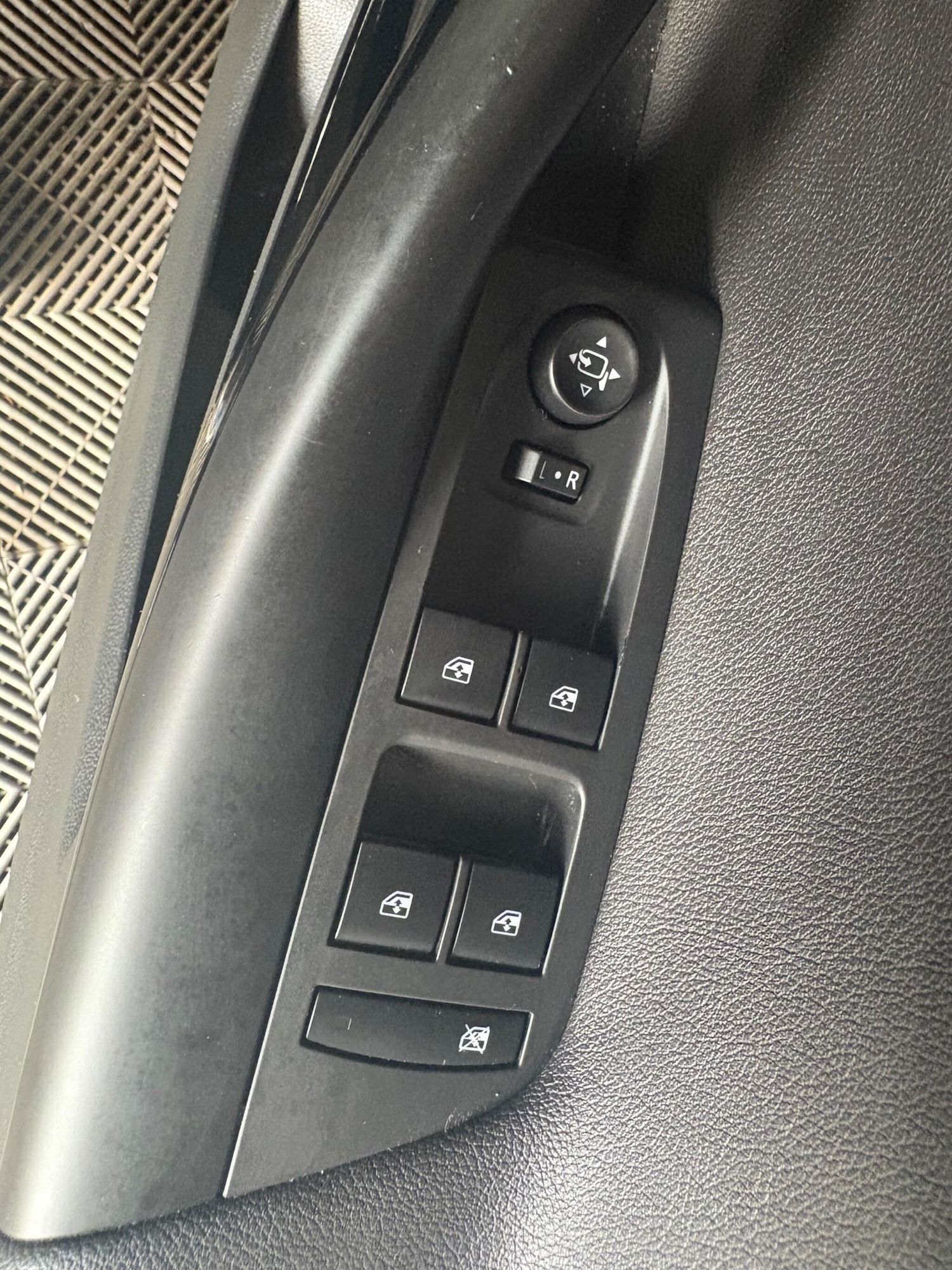 Used Vauxhall Astra 2017 for sale - 78019026: Photo 19