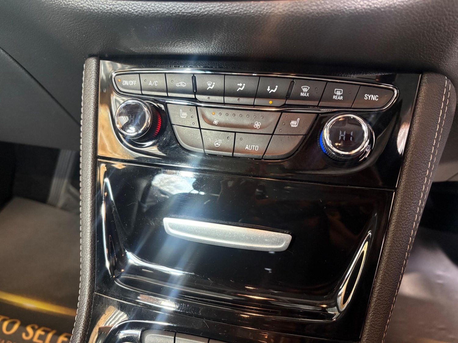 Used Vauxhall Astra 2017 for sale - 78019026: Photo 29