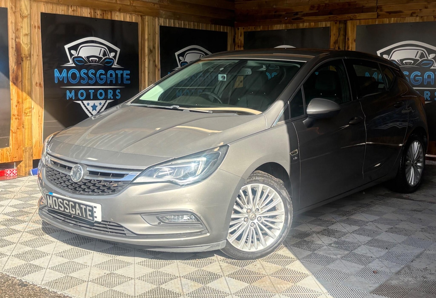 Used Vauxhall Astra 2017 for sale - 78019026: Photo 5