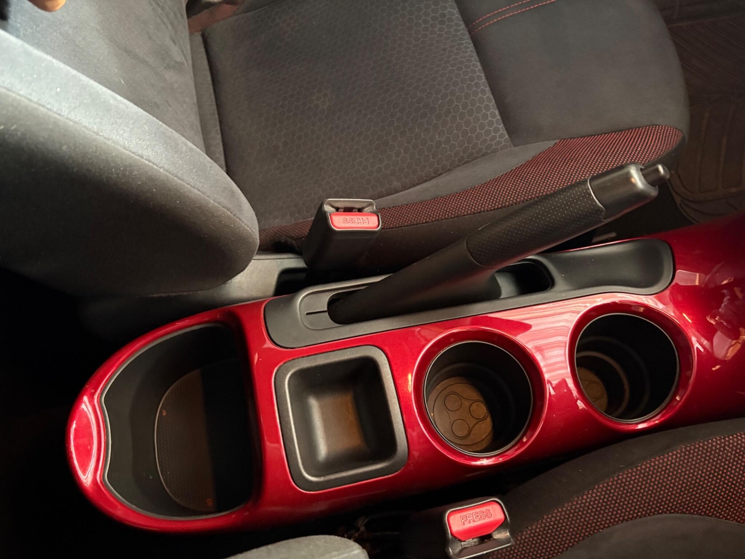 Used Nissan Juke 2014 for sale - 77054099: Photo 15