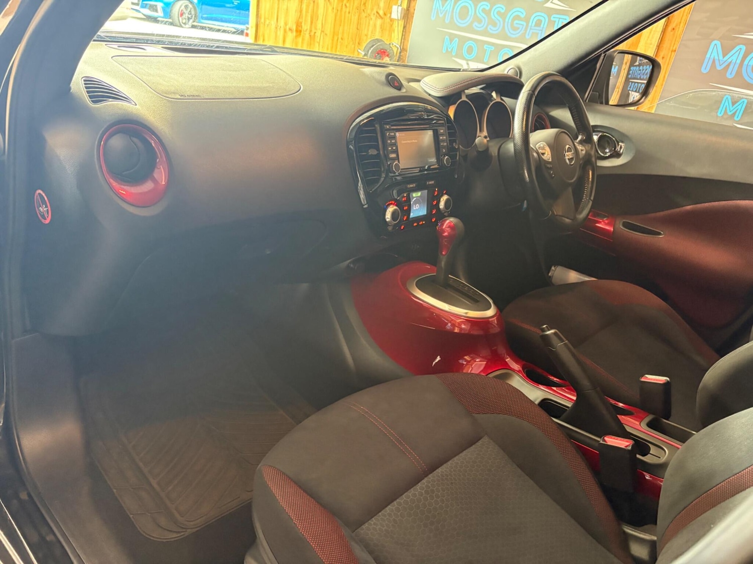 Used Nissan Juke 2014 for sale - 77054099: Photo 17