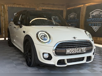 Used MINI Hatch 2018 for sale - 79188496: Photo