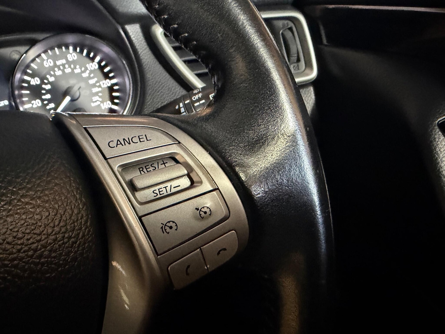 Used Nissan Qashqai 2016 for sale - 76898784: Photo 30