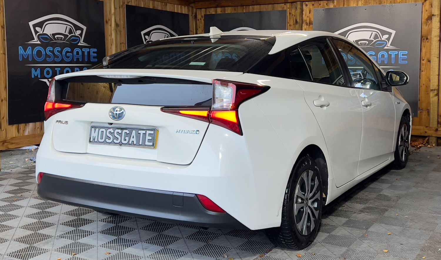 Used Toyota Prius for sale - 76997336: Photo 11