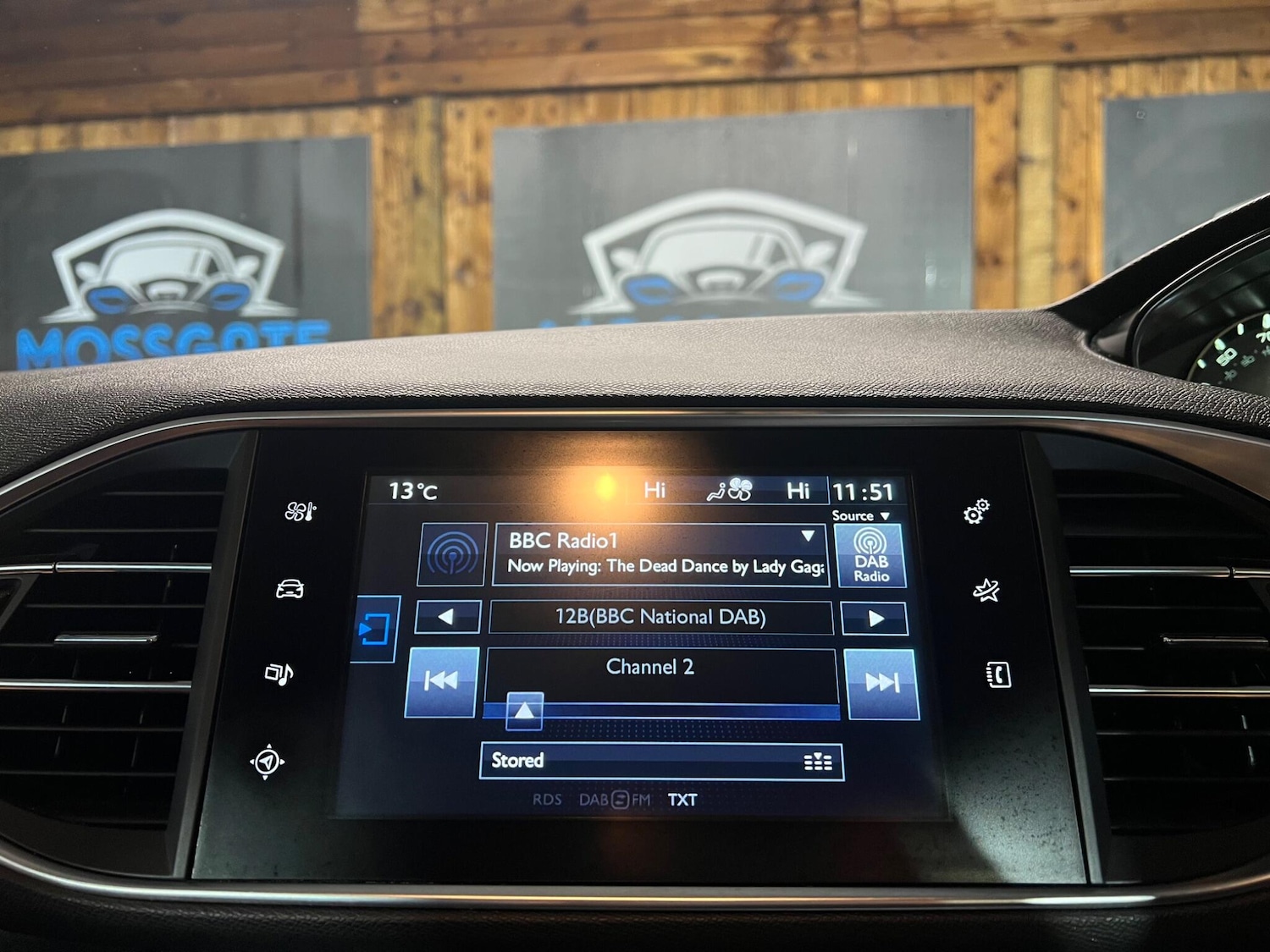 Used Peugeot 308 2015 for sale - 76549636: Photo 22