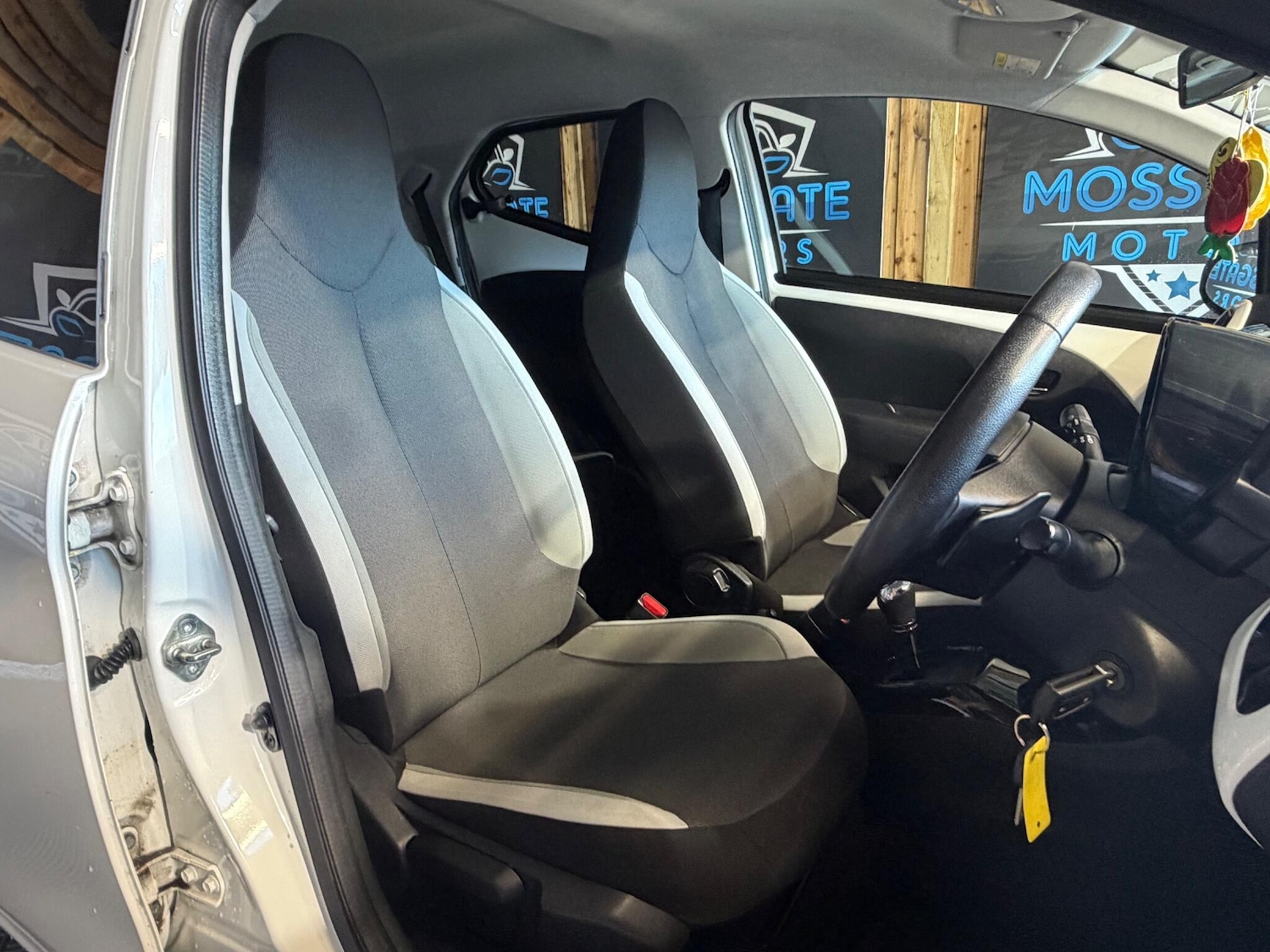 Used Toyota AYGO 2018 for sale - 77163095: Photo 15