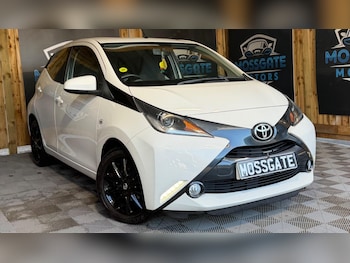 2018 (18) - 1.0 VVT-i X-Style 5dr x-shift