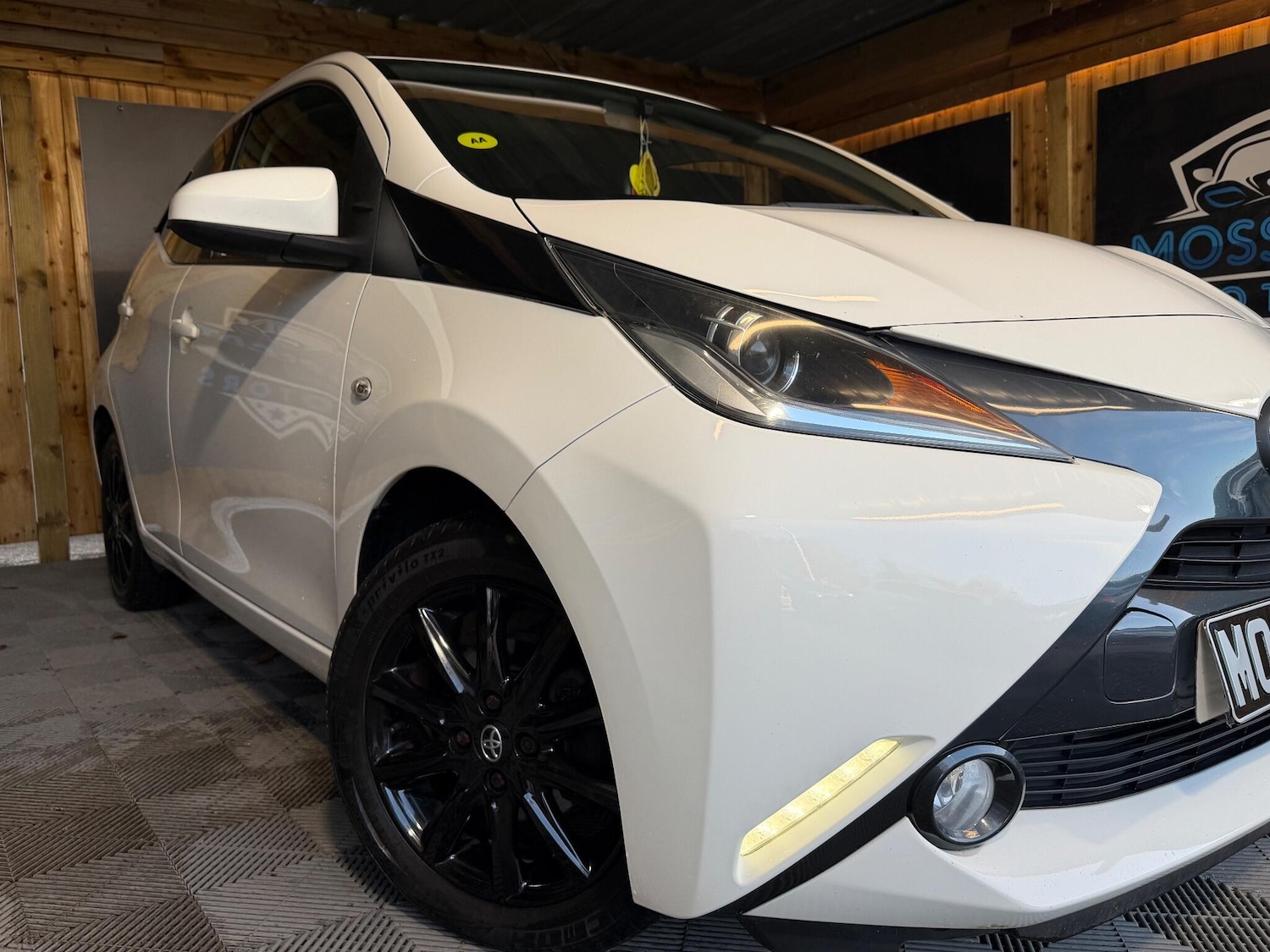 Used Toyota AYGO 2018 for sale - 77163095: Photo 2