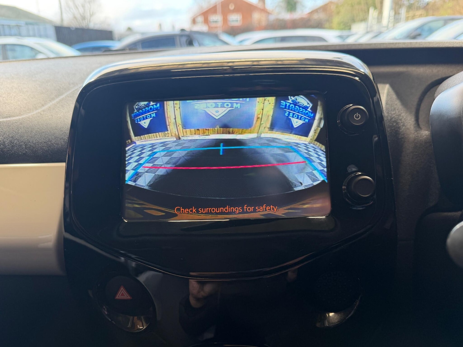 Used Toyota AYGO 2018 for sale - 77163095: Photo 28