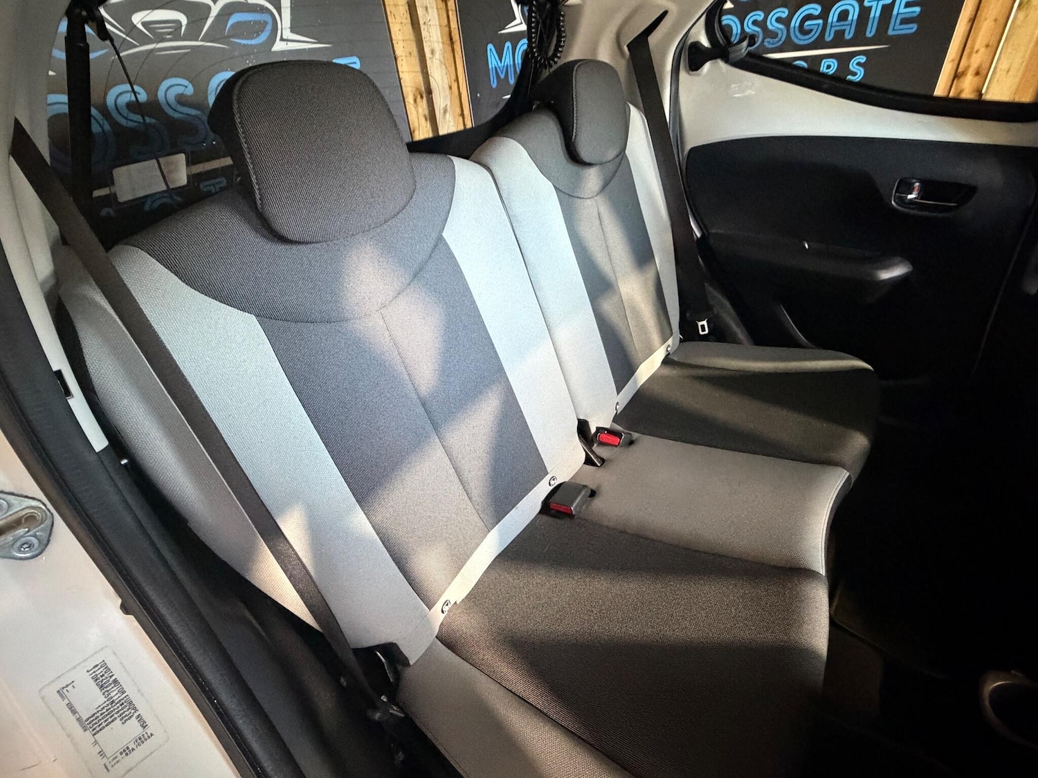 Used Toyota AYGO 2018 for sale - 77163095: Photo 39