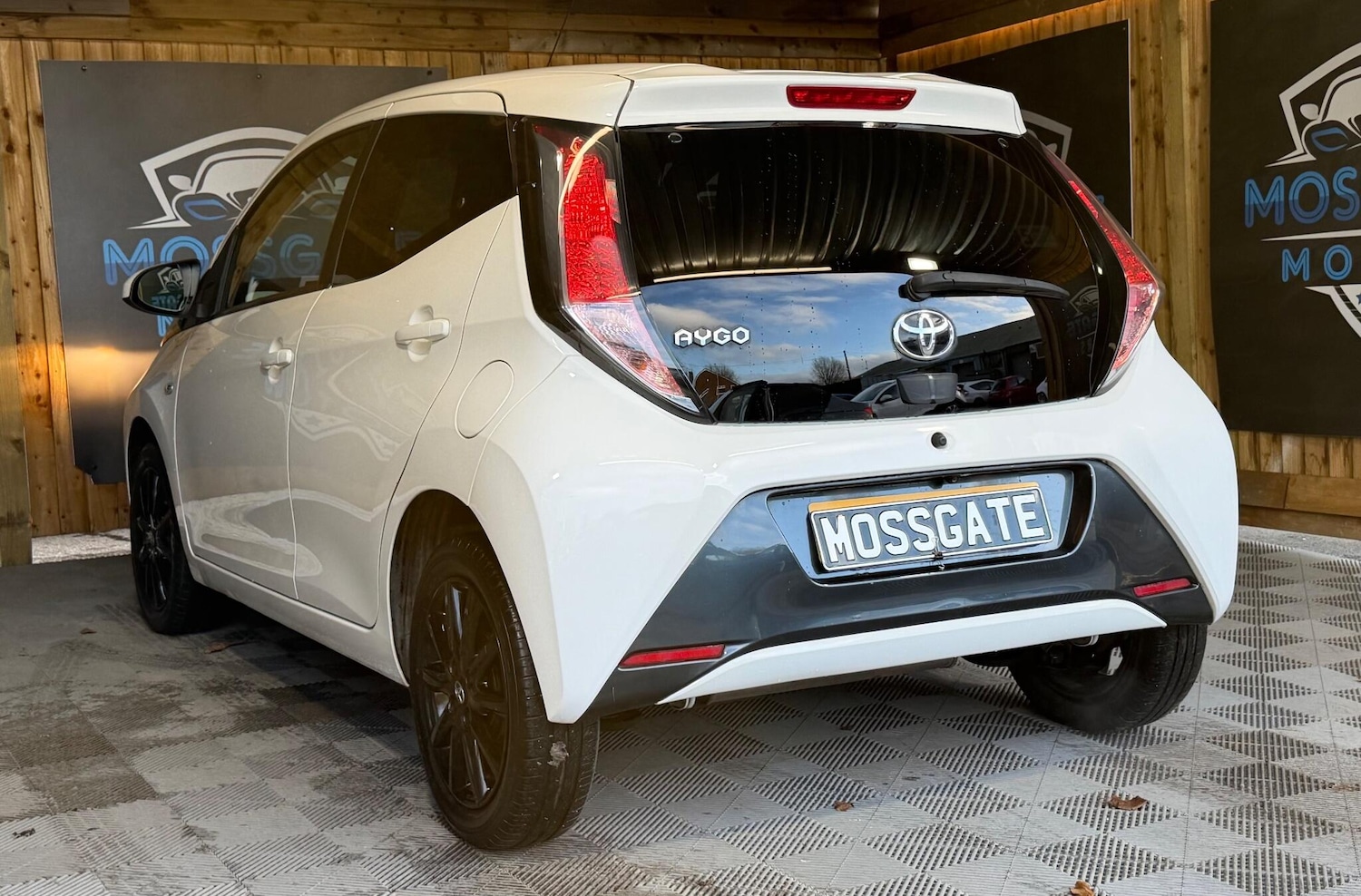 Used Toyota AYGO 2018 for sale - 77163095: Photo 9
