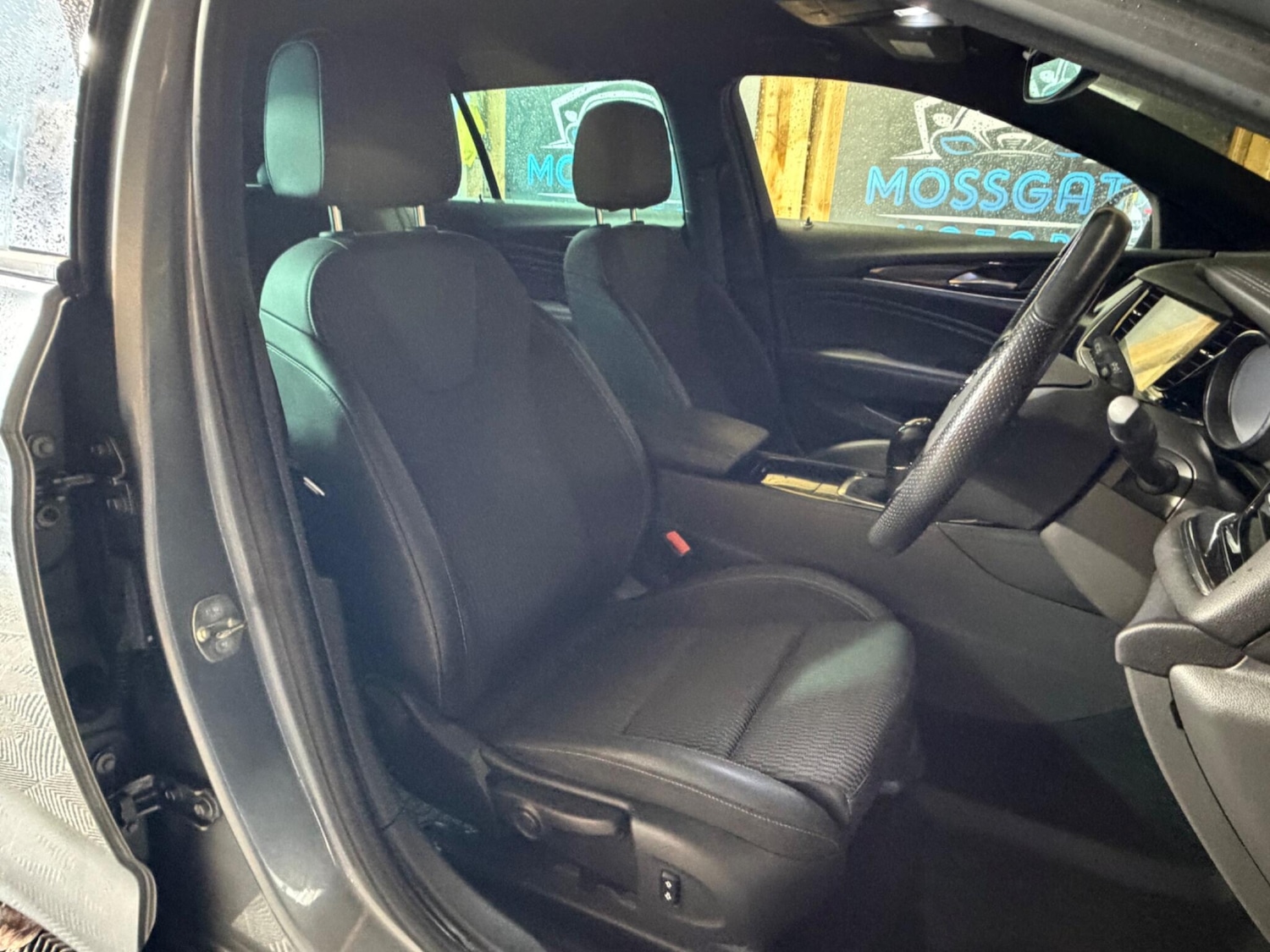 Used Vauxhall Insignia 2018 for sale - 77440786: Photo 14