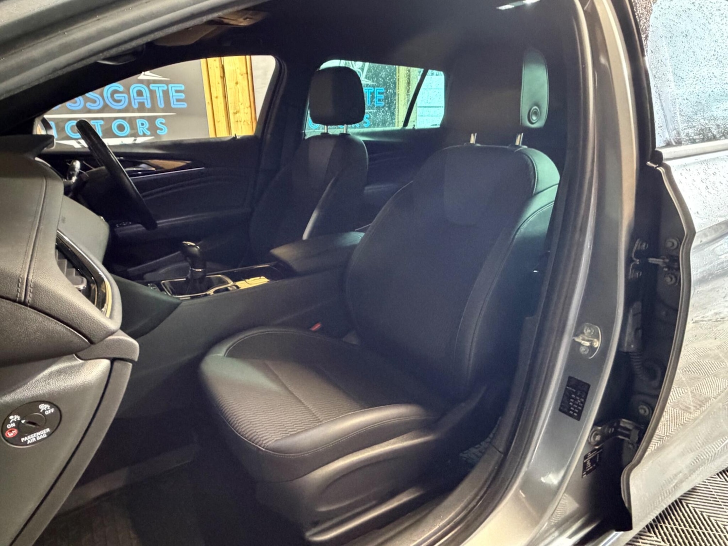 Used Vauxhall Insignia 2018 for sale - 77440786: Photo 19